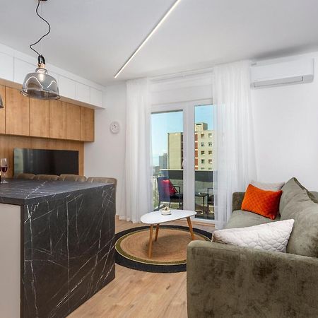 Brand New Apartment Close To The Beach, City Center And University Of Rijeka - Apartment Karlo 외부 사진